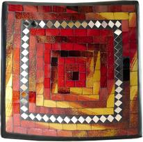 Rankų darbo terakotos mozaikos dubuo - dekoratyvinis raktų ir papuošalų padėklas su menine stiklo mozaika - unikalus 20 x 20 x 6 cm (Raudona-2)