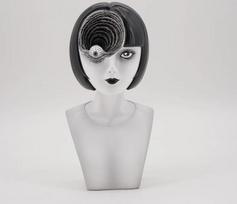 Unbox industries Junji Ito Uzumaki Azami Kurotani vinilo biustas
