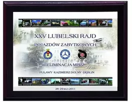 Tryumf Plastikinis diplomas su spalvotu touch laminatu
