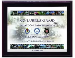Tryumf Plastikinis diplomas su spalvotu touch laminatu