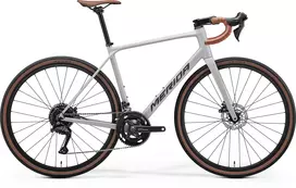 Dviratis „Merida Scultura Endurance GR 200 2026“, šilkinės pilkos spalvos (švino pilkos spalvos) – L