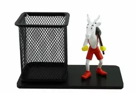 Tisso Toys Stalo organizatorius su figūrėle: Walking Billy Goat