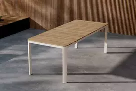 Venture Design Valgomojo stalas Etna smėlio spalvos, aliuminis