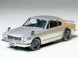 Tamiya Nissan Skyline 2000 GT‑R 1/24 surenkamas plastikinis modelis