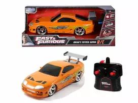 SIMBA Greitas ir pasiutęs Briano „Toyota Supra“ 1:16 RC nuotolinio valdymo automobilis