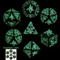 Q Workshop Call Of Cthulhu Kauliukų Rinkinys Juodos Ir Fluorescencinės Spalvos