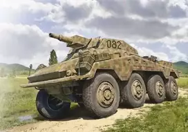 Italeri Sd.Kfz.234/3 plastikinis šarvuoto automobilio modelis 1/35