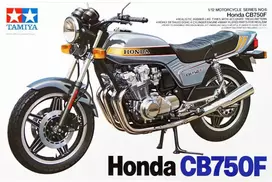 Tamiya Honda CB750F 1979 1:12 plastikinis surenkamas modelis