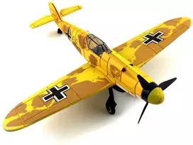 Plastikinis surenkamas lėktuvo BF-109 modelis, 1 vnt.