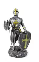 Deco Gifts Kryžiuočio riterio figūrėlė, 18 cm, derva, su skydu ir kirviu