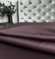 MIEGO GURU PREMIUM satino paklodė be gumos “Plum” (TC300) 180x220cm