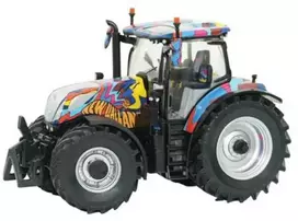 TOMY Britains New Holland T7.300 edyc.limit. 43392