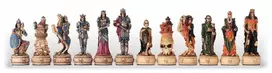Italfama Šachmatų figūros SKELETONAI. Aukštis: 8cm., diametras: 2,6cm.
