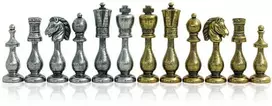 Italfama Klasikinio stiliaus metalinės šachmatų figūros. Aukštis: 10cm., diametras: 2,9cm.