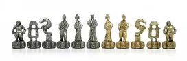 Italfama SAMURAJAI: metalinės šachmatų figūros. Aukštis: 10cm., diametras: 3,2cm.