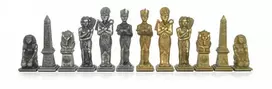 Italfama EGIPTAS: didelės metalinės šachmatų figūros. Aukštis: 12,5cm., diametras: 3,6cm.