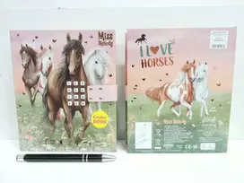 Miss Melody Mis Melody - Dienoraštis su kodu ir garsu, 1 dizainas (413236)