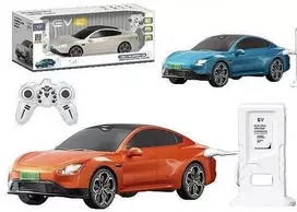 Adar Radijo bangomis valdomas automobilis su elektros įkrovimo baze MIX