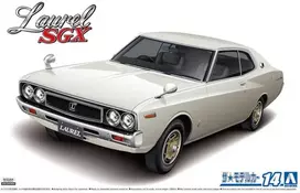 Aoshima Nissan Laurel HT 2000SGX ’72 1/24 plastikinis surenkamas modelis