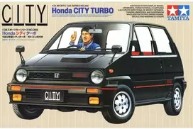 Tamiya Honda City Turbo su Motocompo 1/24 plastikinis surenkamas modelis