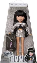 MGA Bratz Charmz Jade Doll 599326 599357EUC lėlė su pakabukais