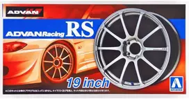 Aoshima Advan Racing RS 19'' ratlankių rinkinys 1/24