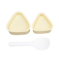 2Pcs Triangular Sushi Maker  with Rice Spoon Portable Rice Ball Maker Reusable Lightweight Food Press  for Home Kitchen geltona