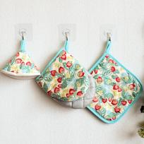 Insulated baking gloves, household oven microwave oven insulation pad, enamel pot casserole triangular lid (strawberry,Pot cap) žemuogės