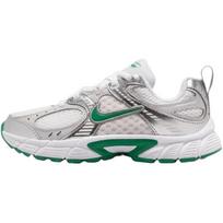 Nike V5 Rnr Comfortable Versatile Low-Top Casual Shoes Kids sneaker White HQ6412-107 28