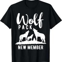 Wolf Pack New Member Wilderness Wolves Graphic T-Shirt S juoda