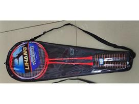 Badmintono rinkinys 2 raketės + 3 plunksniniai kamuoliukai su dėklu (VERK14713)