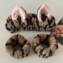 3 vnt./rinkinys Mielas Katės Ausies Leopardinis Spausdinimo Pliušinis Galvos Apdangalas Moterims Merginoms Spa Veido Prausimui ir Makiažui Elastinga Riešo Juosta
