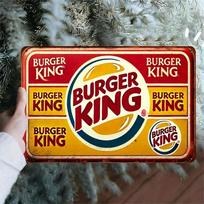 DORA Tin Sign BURGERVINTEDGE Burger King Tin Sign  Vintage Burger Art  Kitchens Homes Restaurants  Fast Food Themed Gifts 20x30cm（7.8x11.8inch）
