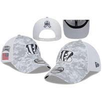 Cincinnati Bengals „Salute to Service“ Arktinio kamufliažo reguliuojama „Snapback“ kepurė, NFL patriotinė komandos beisbolo kepurė gerbėjams one size white