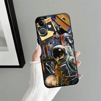 Cool Astronaut Case for Apple iPhone 17 Pro Max XR XS MAX 13 12 15 Pro 7 8 11 16 Air 14 Funda Phone Cover iPhone 12