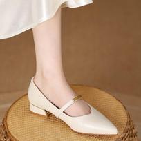 Mary Jane Cozy Patent Leather Pointed Toe Mid Heels Pumps 2025 Spring Autumn New Style Shallow Fashionable Dress Up Women Shoes 33 smėlis