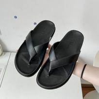Flip-flops men's summer new flat-bottomed cool slippers women's home couples wear non-slip toe beach shoes 36