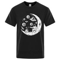 Men's T-shirt High Quality Cotton Blend Funny Astronaut Moon Barbecue Print Casual Loose Cool Men O-neck T-shirt Tee Tops XS juoda
