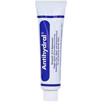 Antiperspirant cream effectively controls moisture for a dry, fresh feel mėlyna