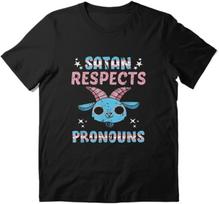Funny Satan Respects Pronouns Goat Cartoon Graphic T-Shirt Unisex 100% Cotton Crew Neck Short Sleeve Casual Tee S įvairiaspalvis