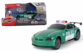 Teka gatvės beprotybė – policijos automobilis
