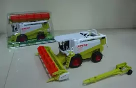 Dromader Harvester su gvazdikėlių (130-77779)