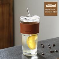 Aukšto profilio horizontalus stiklinis šiaudelis vertikalus puodelis su dangteliu vandens puodelis Iced Americano Latte puodelis ruda