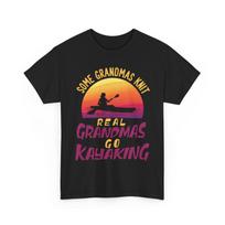 Kayak Grandma T-Shirt, Real Grandmas Go Kayaking Granny Funny Shirt S įvairiaspalvis