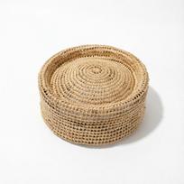 Prancūziški 100% raffia beretai Rankų darbo šiaudinis skrybėliukas Moteriški vasariniai elegantiški skrybėlės nuo saulės Žavingas kokteilio vakarėlio medicininės dėžutės skrybėliukas 54-55CM
