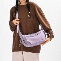 Women's Casual Crossbody Bag Lightweight Dumpling Style 2026 New Outdoor Commuting Backpack Large Capacity Shoulder Bag