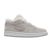 Jordan 1 Low SE Sherpa vilna (Moteriškas) 37.5
