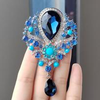 Retro Blue Crystal Big Waterdrop Pendant Brooch for Women  of Rhinestone Brooch Pin Clothing Accessories Vintage Jewelry