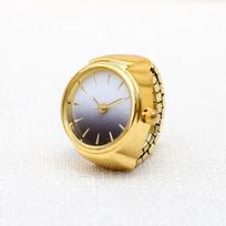 1PC Non-mechanical Mini Ring Watch Small Green Watch Creative Ring Watch Niche Watch Finger Quartz Watch