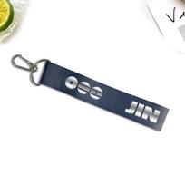 BTS nario vardo džinsinis raktų dirželis, tamsiai mėlynas pintas dirželis su sidabro spaudiniu, Bangtan Boys ARMY gerbėjų telefono/rakto aksesuaras JIN